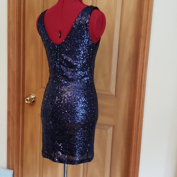 Beautiful Blue sequined dress - Picture 1 of 2